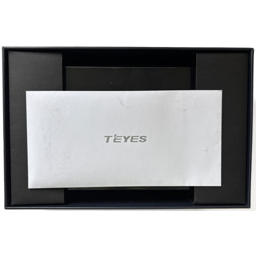 Универсальная штатная магнитола Teyes CC3 2k 4+32 Gb 10" Refurbished Универсальная штатная магнитола Teyes CC3 2k 4+32 Gb 10" Refurbished