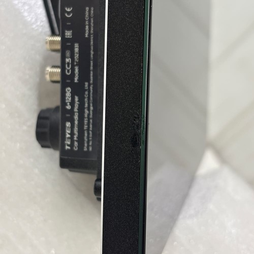 Універсальна штатна магнітола Teyes CC3 2k 6+128 Gb 9" Refurbished